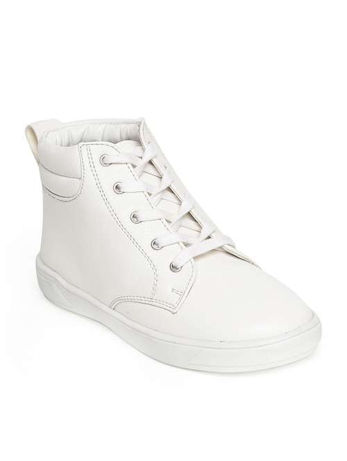 white leatherette lace up sneaker - 14268524 - Very Small Image - 1