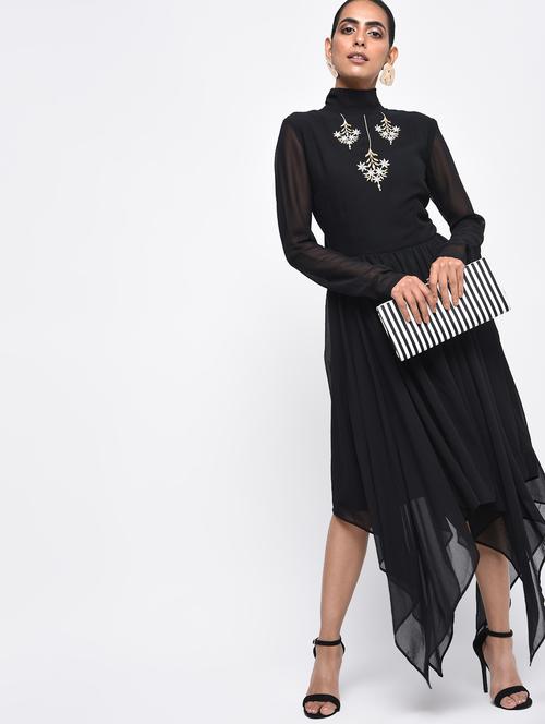turtle neck embroidered asymmetric dress - 16011684 - Very Small Image - 1