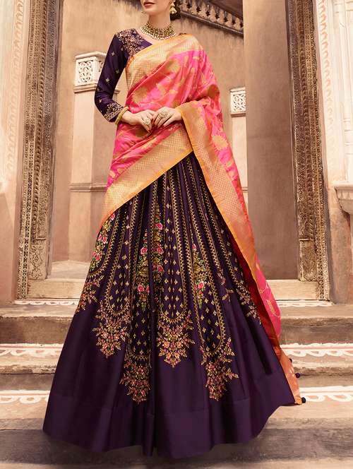 floral embroidered flared lehenga - 16091254 - Very Small Image - 1