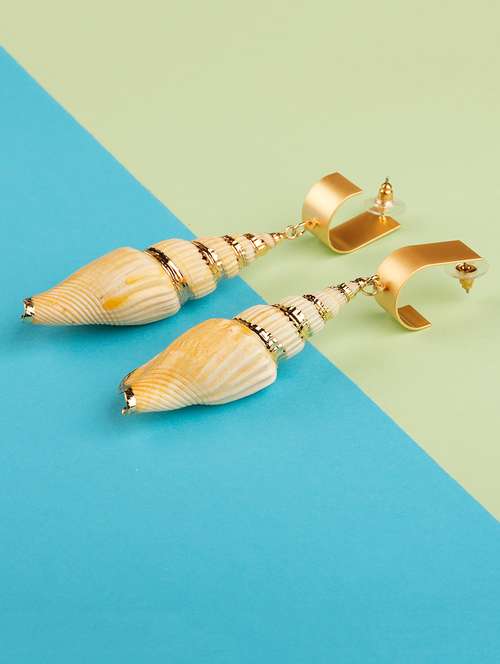 gold metal drop earring - 16597029 - Very Small Image - 1