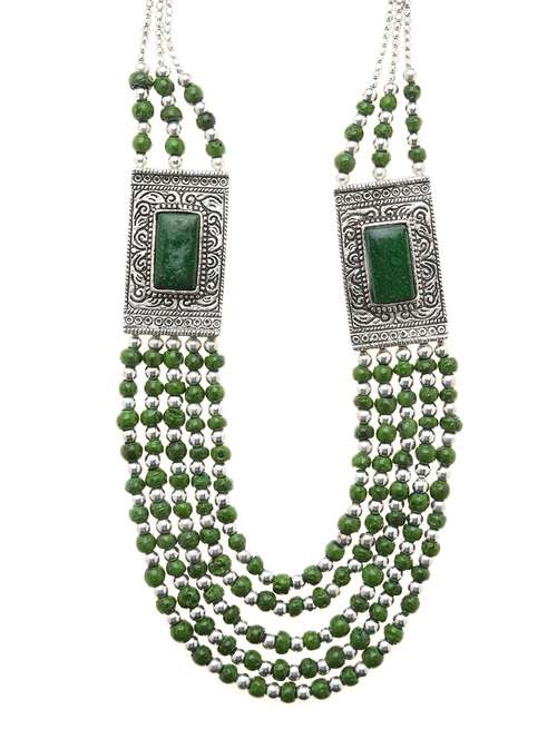 green metal long necklace - 16829890 - Very Small Image - 1