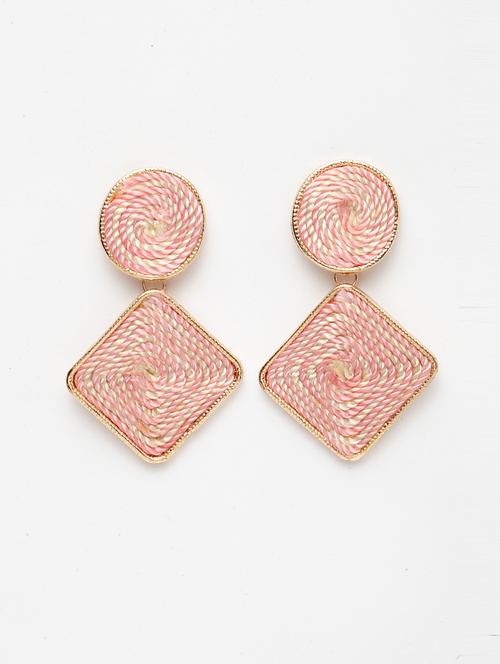 gold metal drop earring - 17428164 - Very Small Image - 1