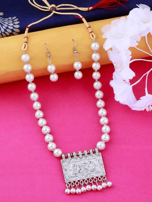 silver plated pearl necklace - 17466213 - Very Small Image - 1