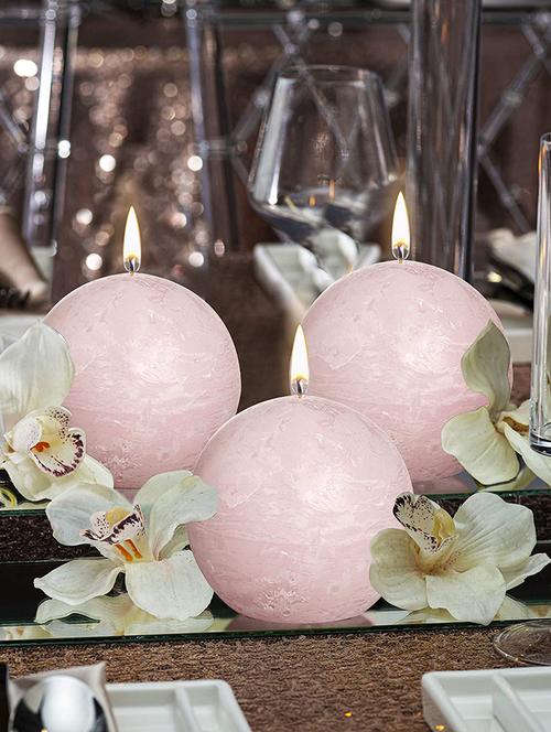 strawberry scented set of 3 pink color round candles - 18287355 - Very Small Image - 1