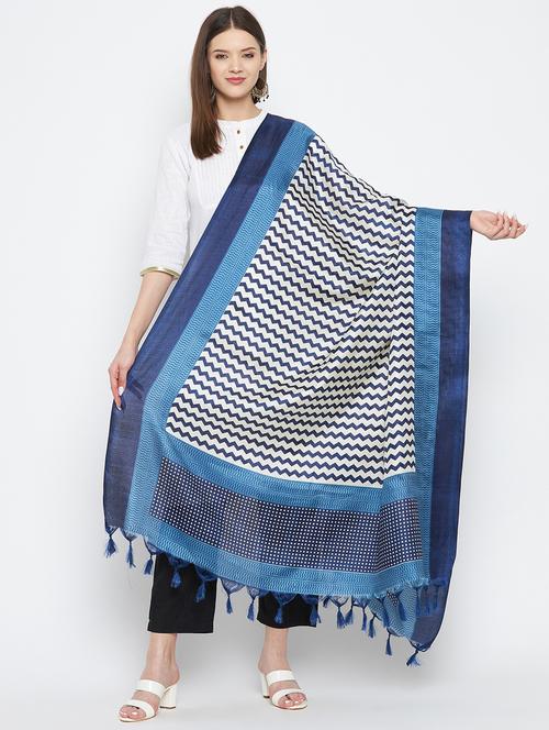 white chevron print dupatta with fringes - 18423797 - Very Small Image - 1
