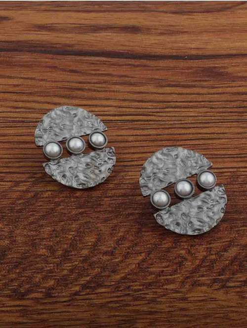 grey brass studs earring - 18565504 - Very Small Image - 1