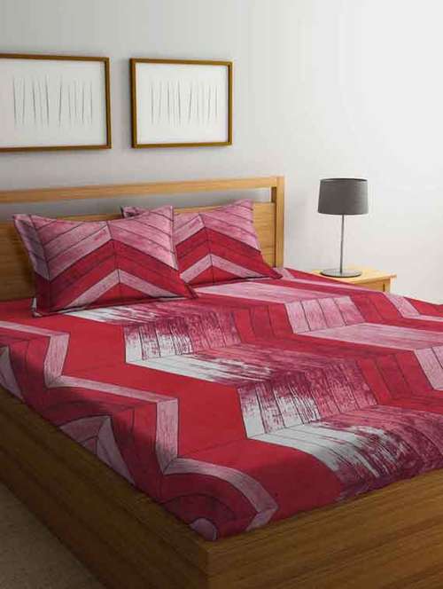fabinaliv red geometric 210 tc cotton blend king size double bedsheet with 2 pillow covers - 19503596 - Very Small Image - 1
