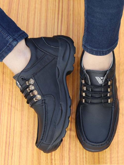 black solid lace up causal shoe - 19909664 - Very Small Image - 1