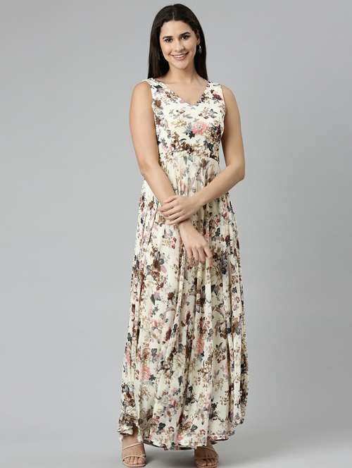 women's fit & flare floral dress - 19947729 - Very Small Image - 1