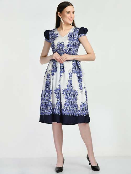 v-neck printed fit & flare dress - 19988491 - Very Small Image - 1