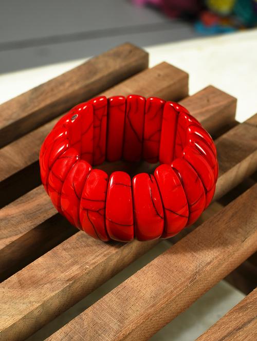 red plastic bangle bracelets - 20262132 - Very Small Image - 1