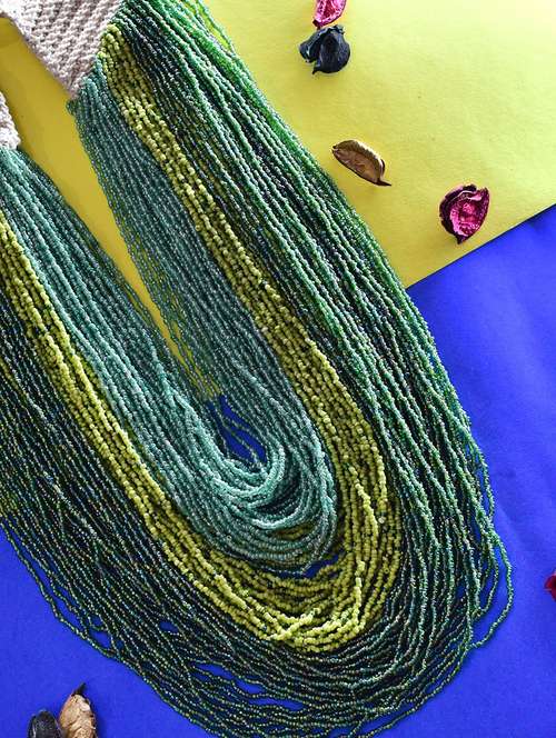 green metal long necklace - 20331835 - Very Small Image - 1