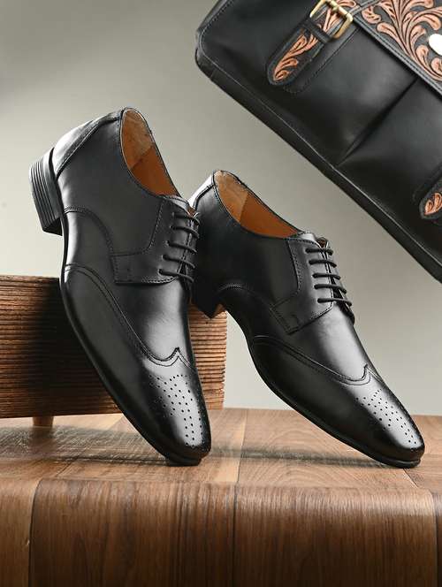 men solid black lace-up brogue - 20404191 - Very Small Image - 1