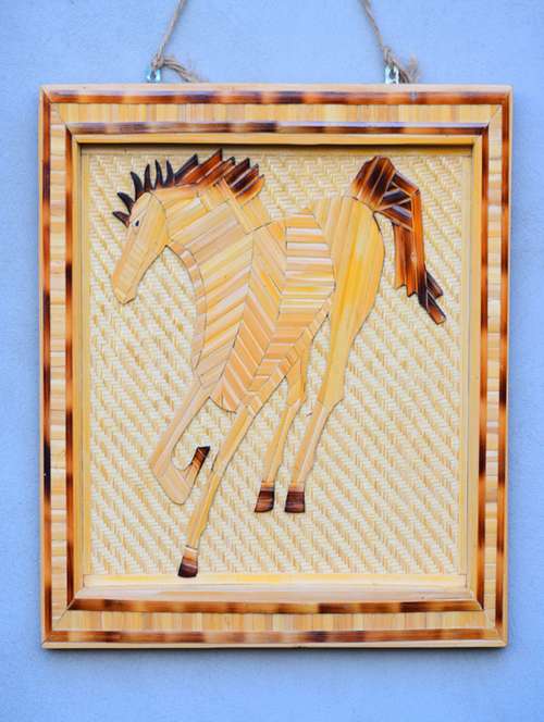 bamboo wall hanging (large) - horse - 20852689 - Very Small Image - 1