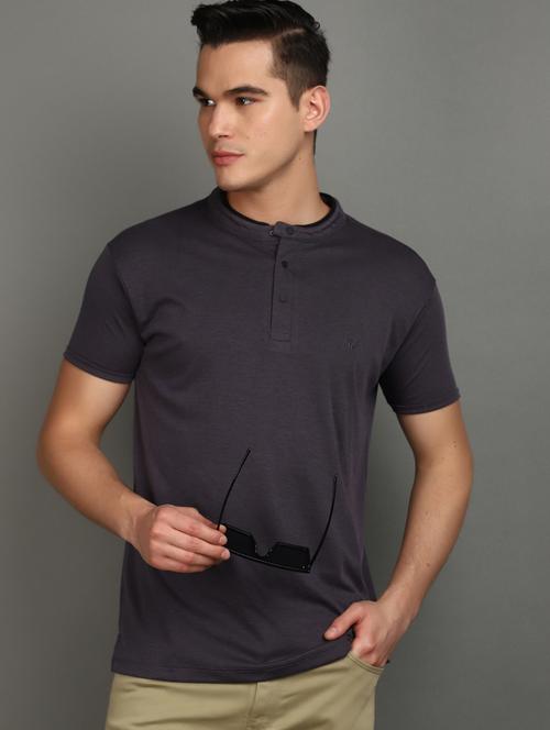 men henley neck solid t-shirt - 20929356 - Very Small Image - 1