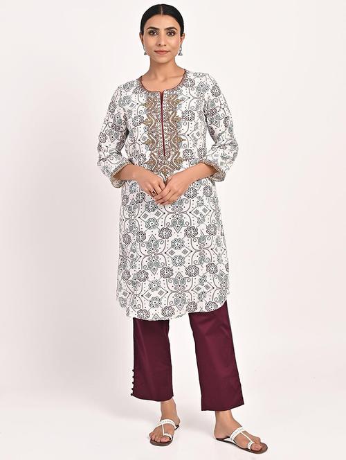 women white three quarter sleeve straight kurta - 21451573 - Very Small Image - 1