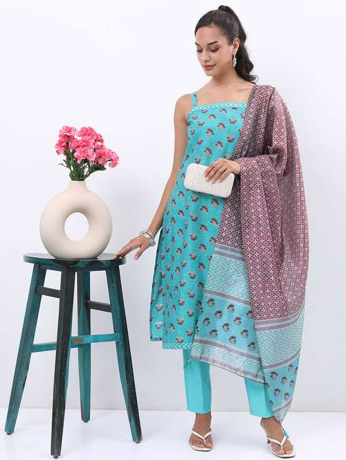 women floral printed kurta pant set with dupatta - 21488137 - Very Small Image - 1