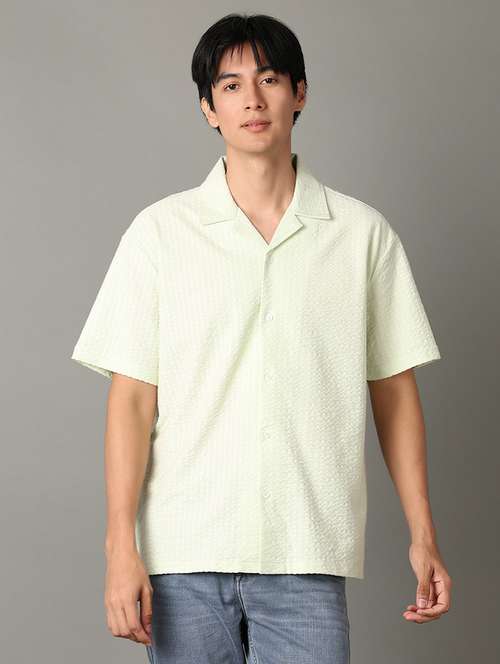 men collared short sleeves casual shirt - 21489821 - Very Small Image - 1