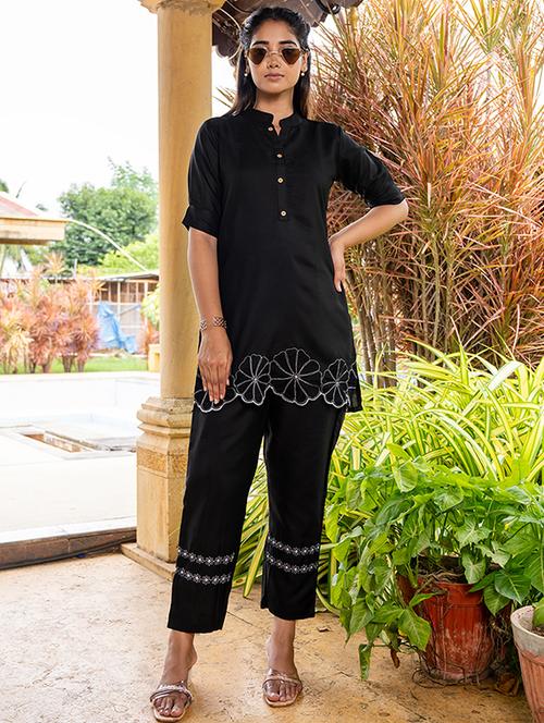 women mandarin neck embroidered co-ord set - 21513367 - Very Small Image - 1