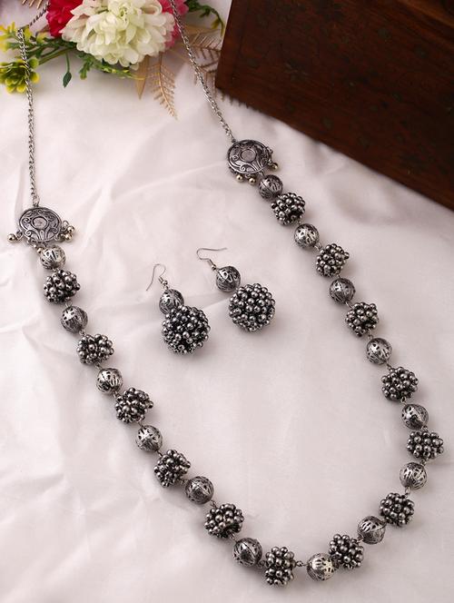 women oxidised elegant silver chain necklace with earrings - 21635048 - Very Small Image - 1