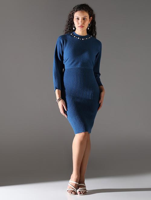 women solid winter wear bodycon dress with pullover - 21682109 - Very Small Image - 1