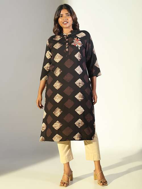 women three quarter sleeve straight kurta - 21696971 - Very Small Image - 1
