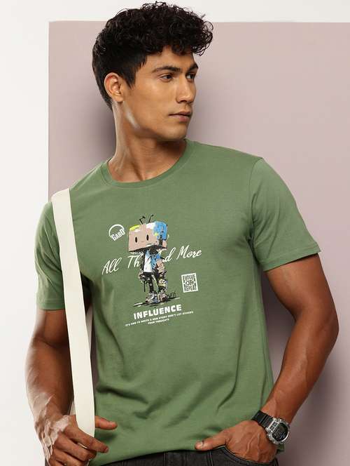 men front print round neck regular fit t-shirt - 21943499 - Very Small Image - 1