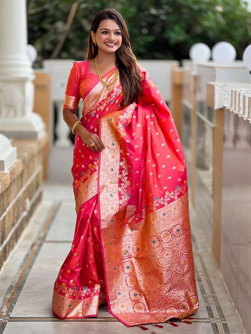 women self design banarasi saree with blouse - 21959460 - Very Small Image - 1