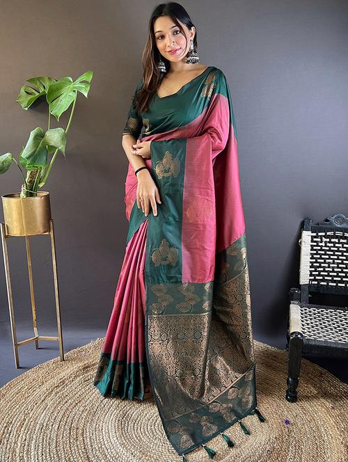 women self design bordered saree with blouse - 21963014 - Very Small Image - 1