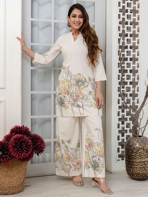 women floral three quarter sleeve ethnic co-ord set - 21967290 - Very Small Image - 1