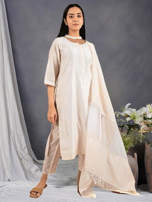 women three quarter sleeve kurta pant with dupatta set - 21975193 - Very Small Image - 1