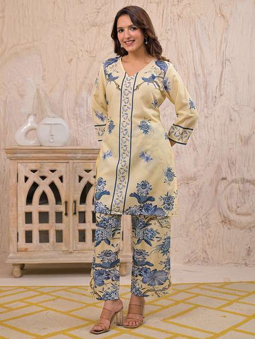 women floral three quarter sleeve ethnic co-ord set - 21979257 - Very Small Image - 1