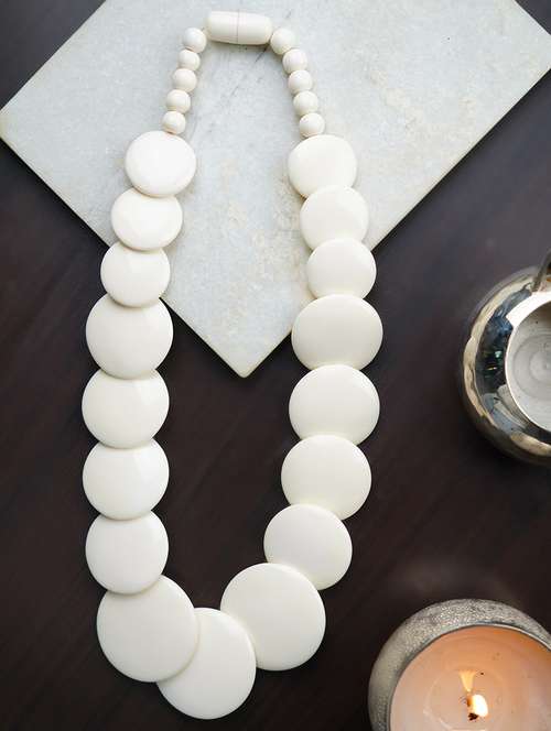 ethnic tribal handmade resin beaded fashion necklace - 21982905 - Very Small Image - 1