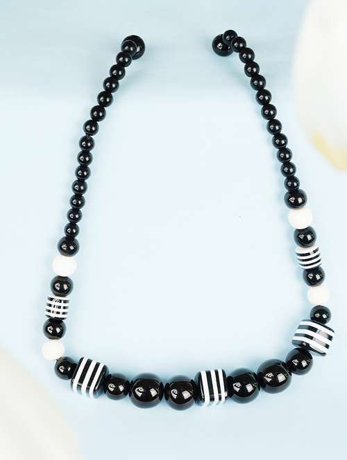ethnic tribal handmade resin beaded fashion necklace - 21982911 - Very Small Image - 1