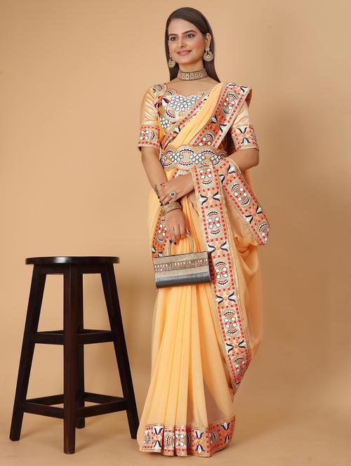women solid with bordered saree with blouse - 22059965 - Very Small Image - 1