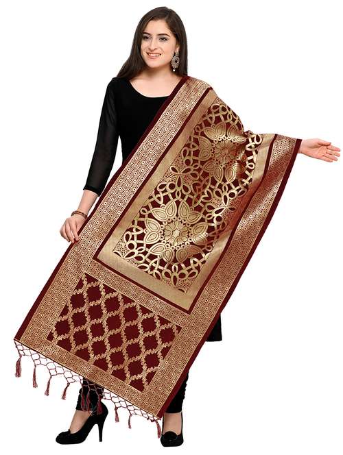 maroon silk dupatta - 15394302 - Very Small Image - 1