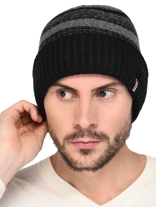 black wool beanie - 15498096 - Very Small Image - 1