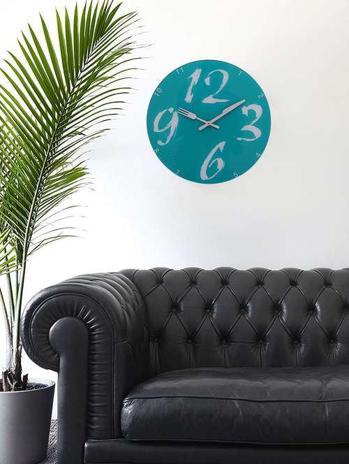 premium wall clock - 15611956 - Very Small Image - 1