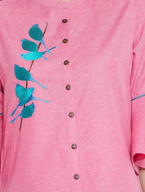 embroidered pastel kurta pant set - 16331198 - Zoom Image - 3