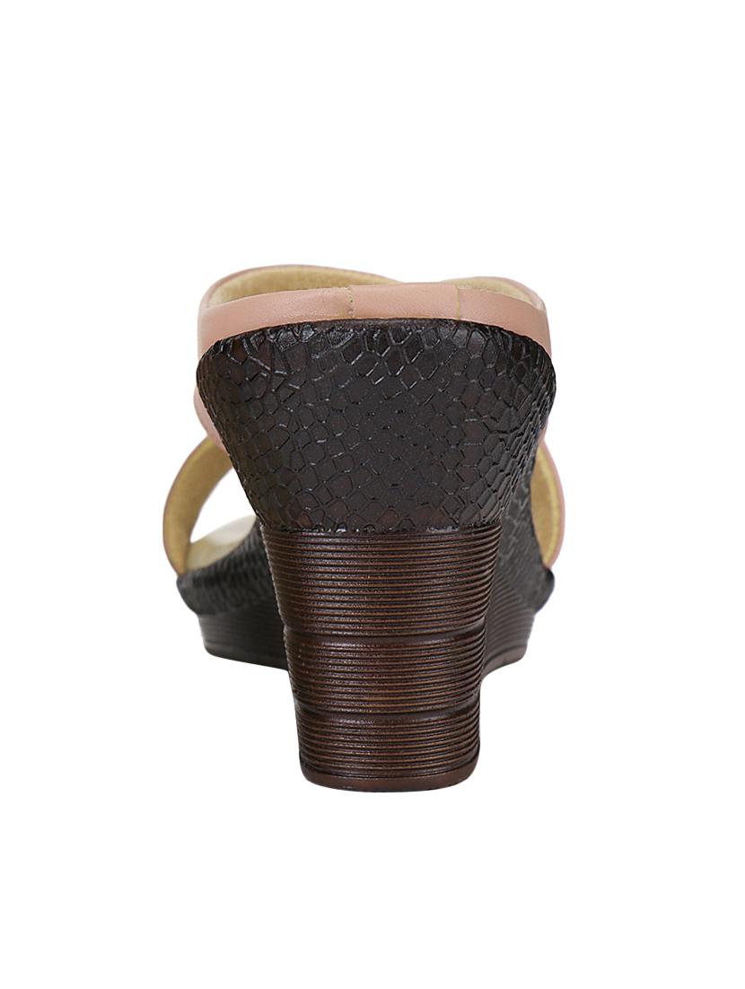 pink toe separator wedges - 16940493 - Standard Image - 2