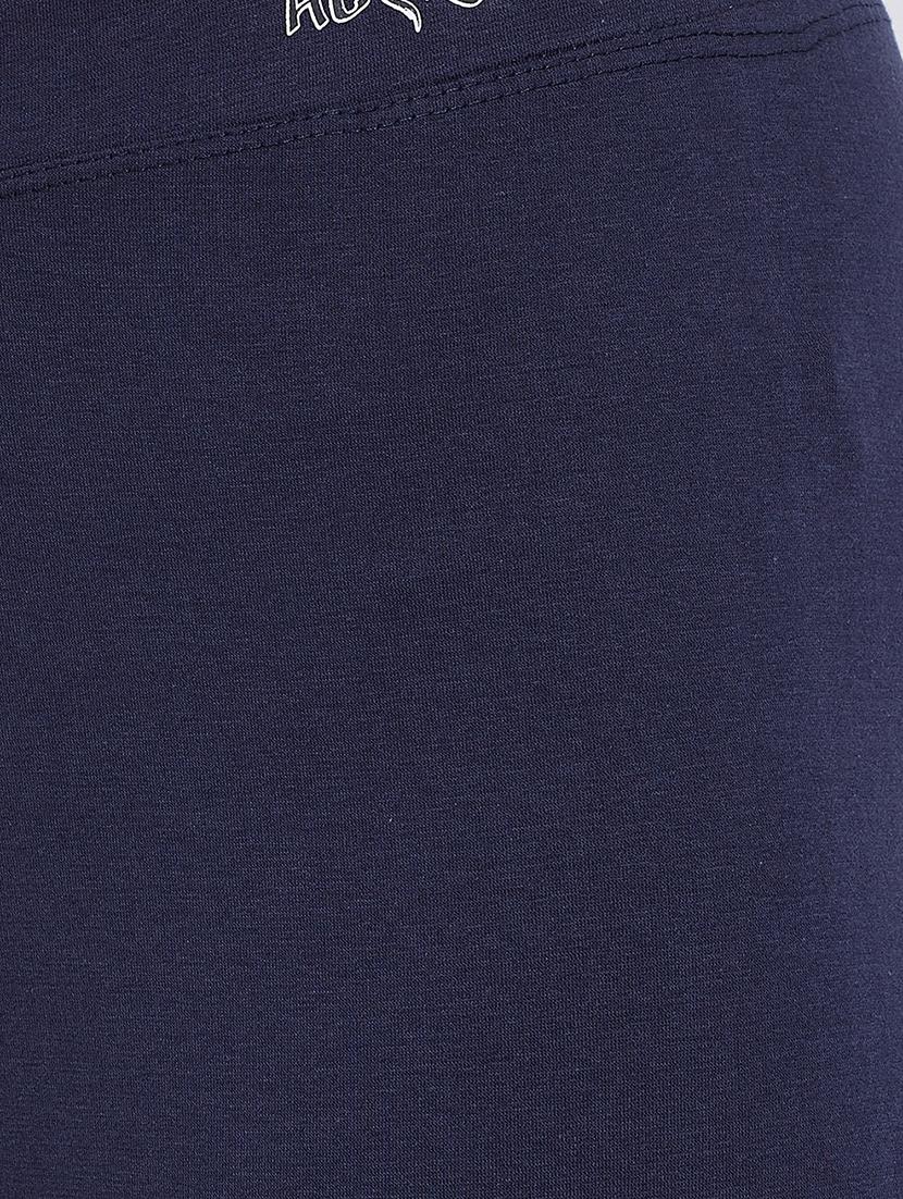 mid rise sports capri - 17136280 - Zoom Image - 4