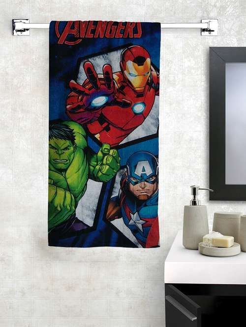  avengers kids bath towel   - 17147502 - Very Small Image - 1