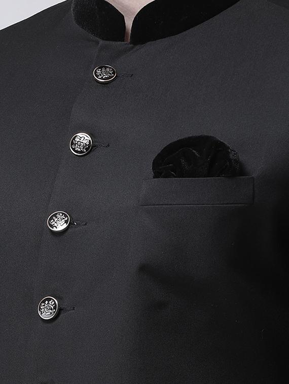 black solid sherwani set - 17425304 - Standard Image - 3