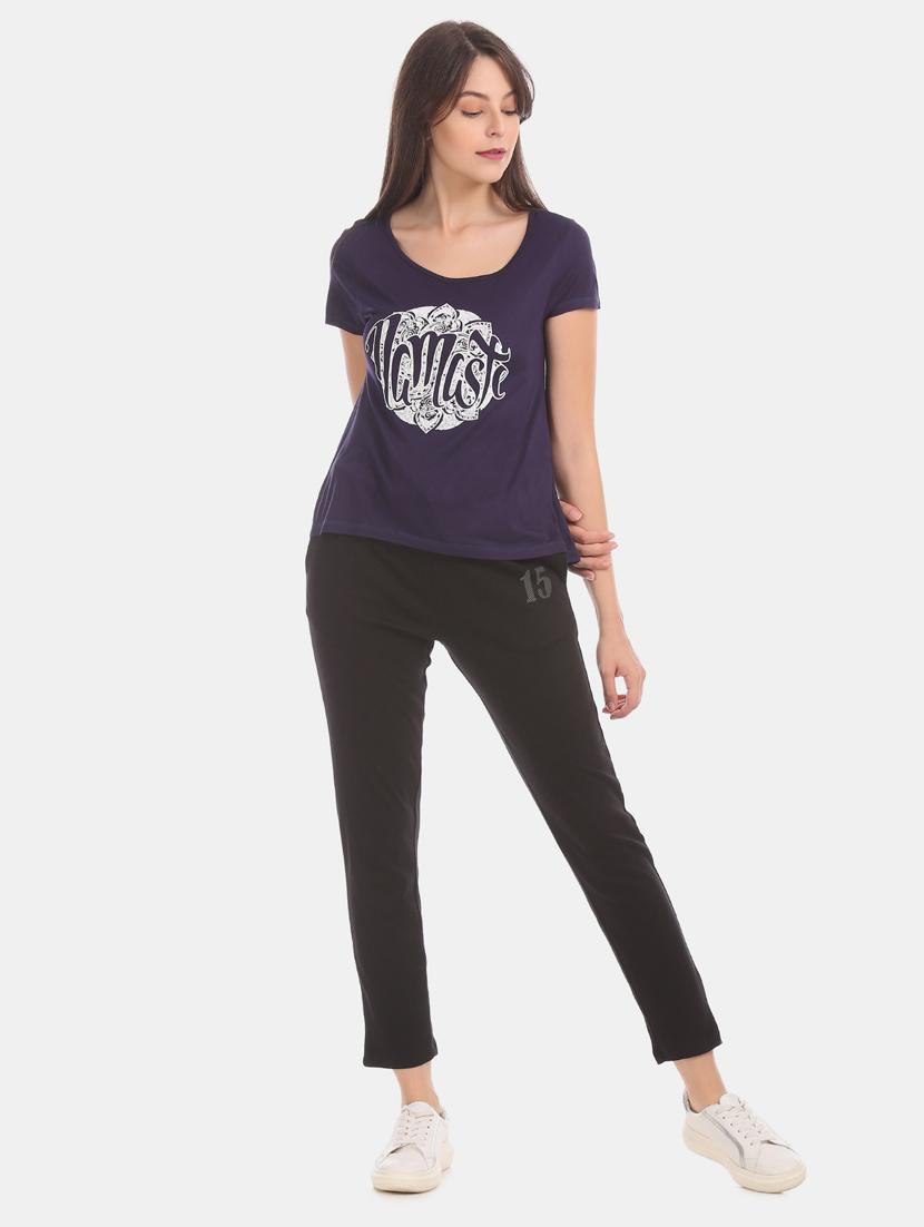 round neck graphic tee - 17581209 - Zoom Image - 3