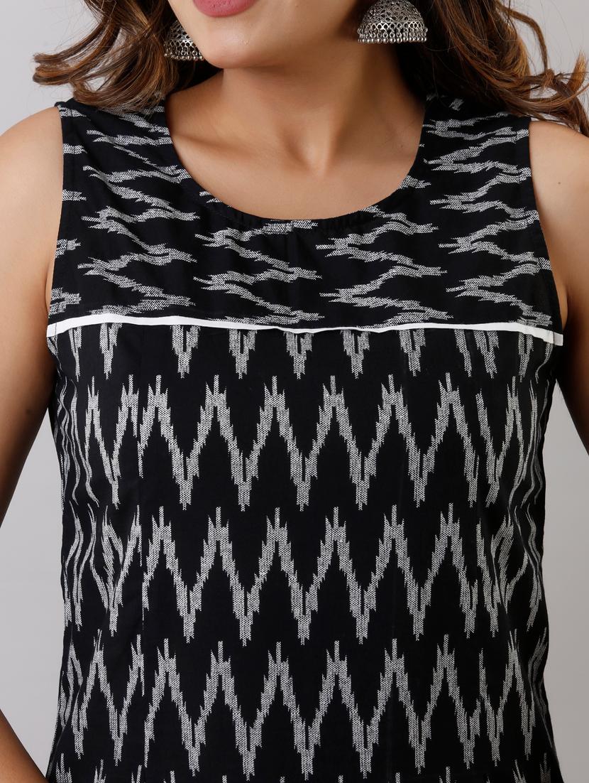 women's straight kurta - 17607074 - Zoom Image - 3