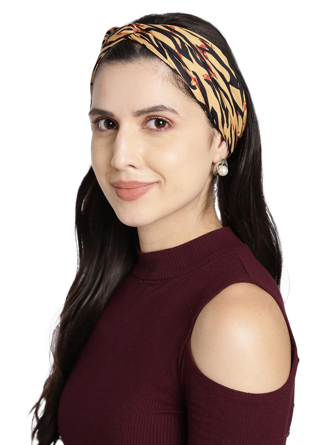yellow printed viscose headband and scrunchy combo pack - 17987266 - Zoom Image - 4
