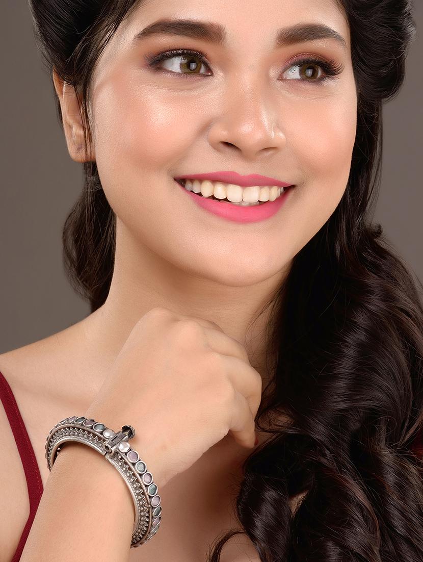 oxidized silver toned pink mint stone studded openable kada bracelet - 18327156 - Zoom Image - 4