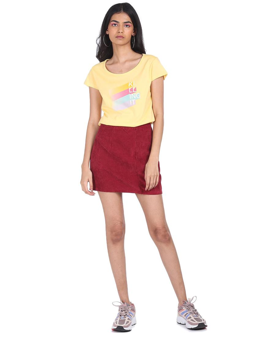 women's chest print round neck t-shirt - 18358349 - Zoom Image - 3