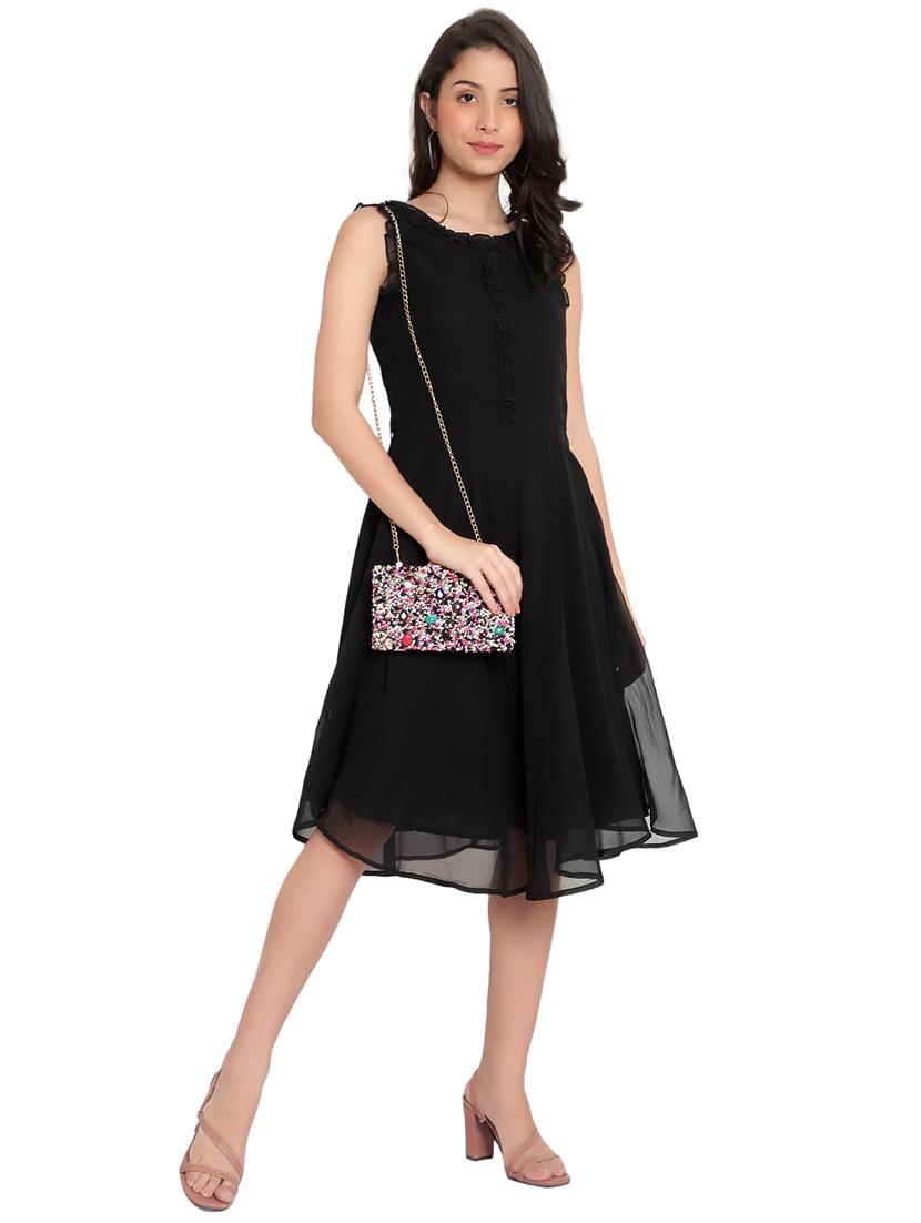 silver silk box clutch - 18437080 - Zoom Image - 5