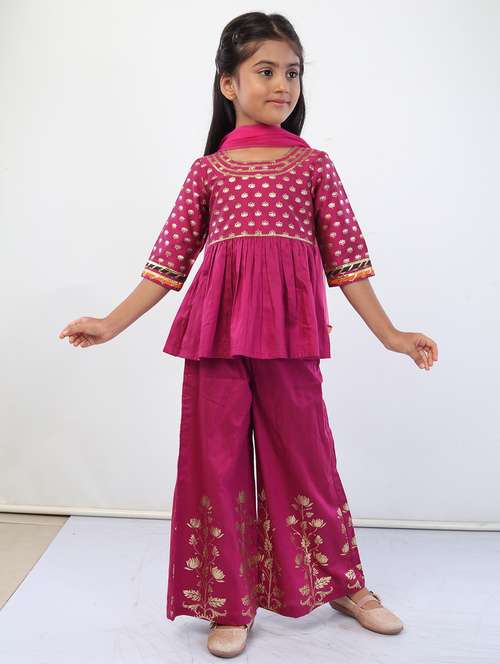 magenta printed palazzo  suit set  - 18445798 - Very Small Image - 1
